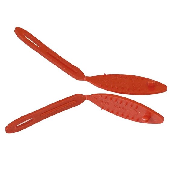 2 Vintage Goody USA Red Hair Clips Plastic 1.5” Snap Barrettes Grip - Picture 5 of 5